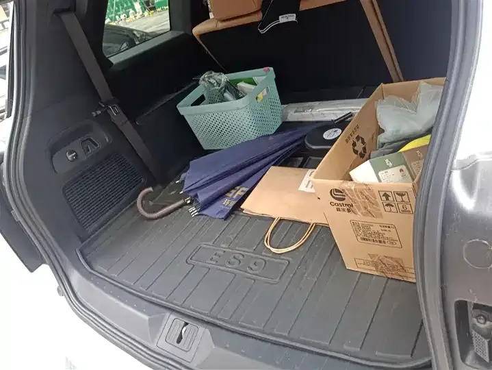 Chuanqi ES9 2024 PHEV 143km Max 4
