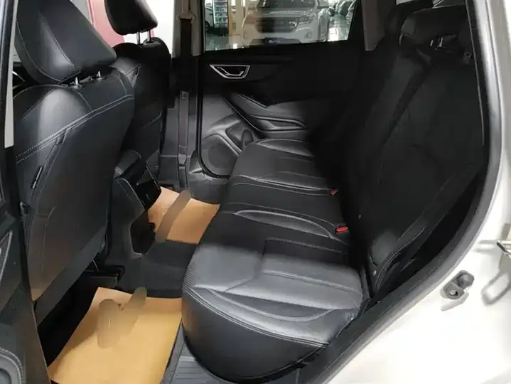 Forester 2021 2.0i Deluxe Edition EyeSight 11