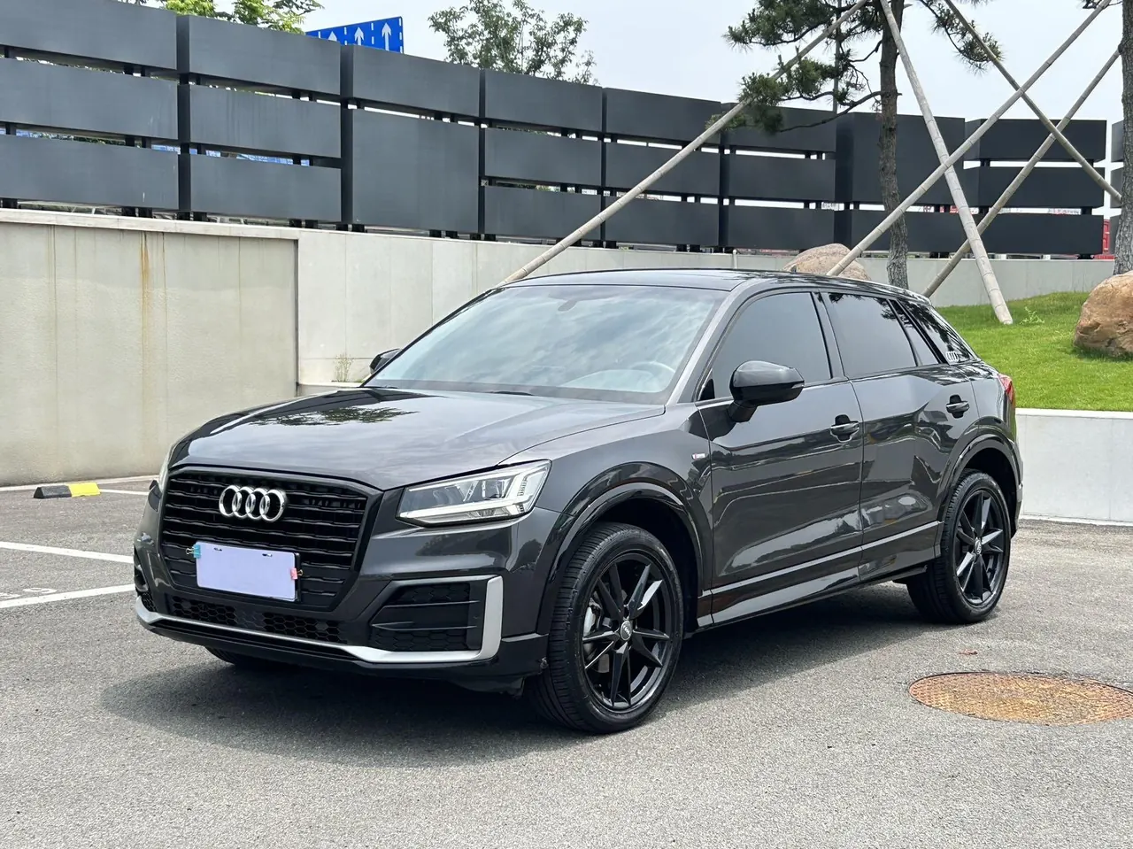 Audi 2021 Q2L 1.4TFSI 35TFSI Fashion Dynamic Automatic - View 1