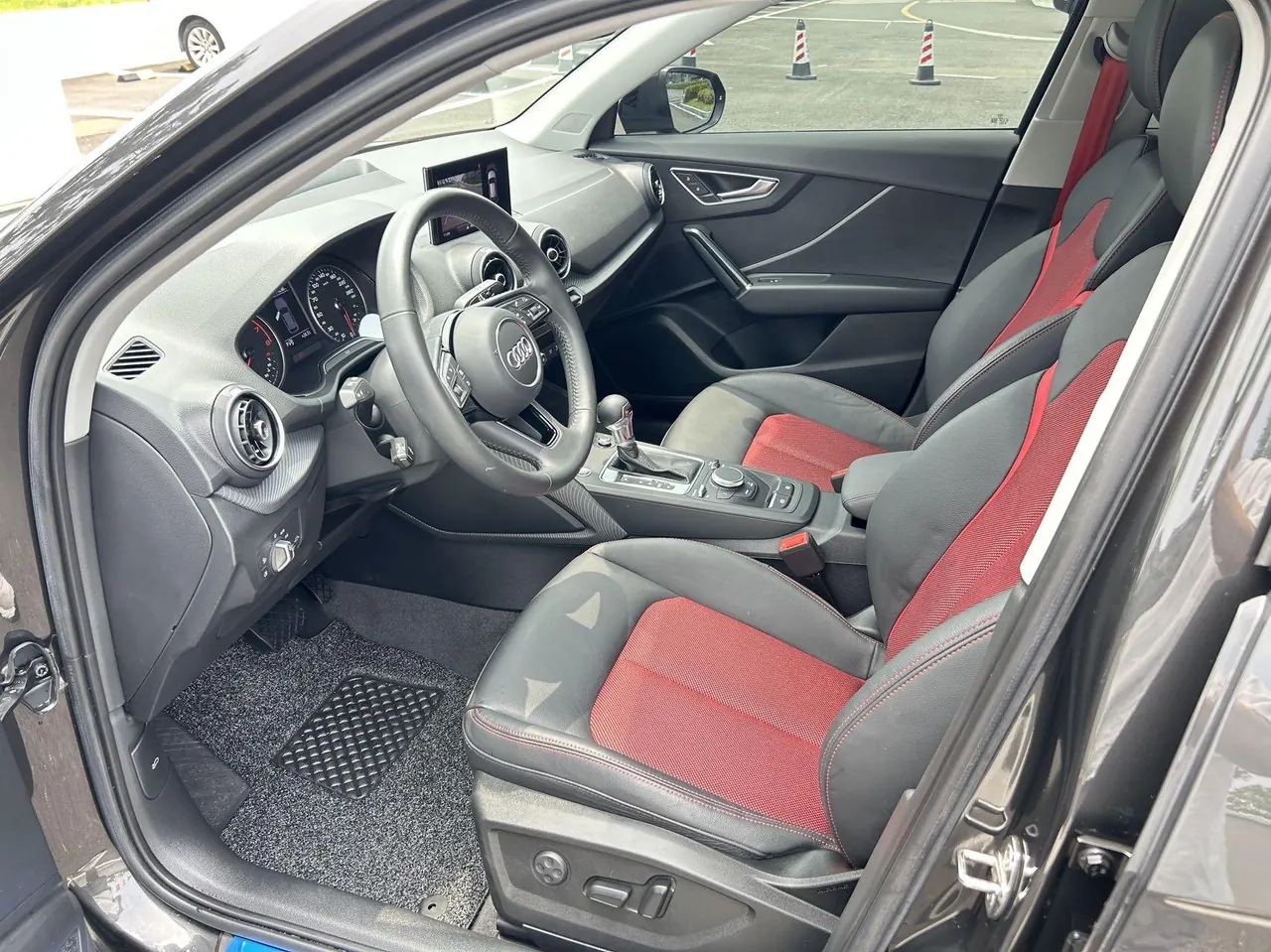 Audi 2021 Q2L 1.4TFSI 35TFSI Fashion Dynamic Automatic 4