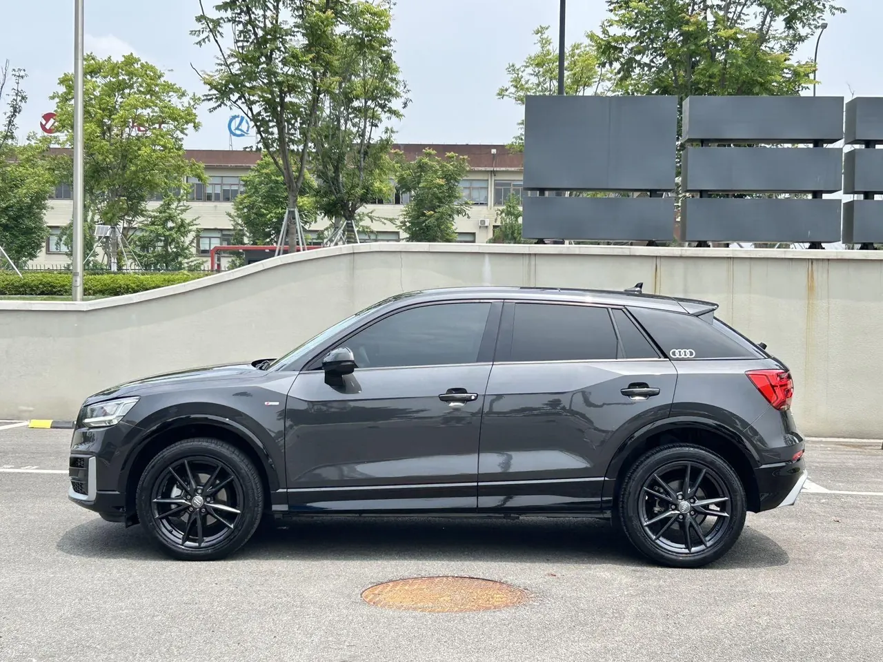 Audi 2021 Q2L 1.4TFSI 35TFSI Fashion Dynamic Automatic 9