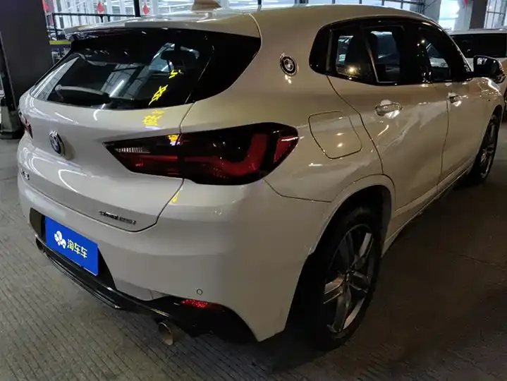 BMW X2 2021 sDrive25i leading M sports suit 3