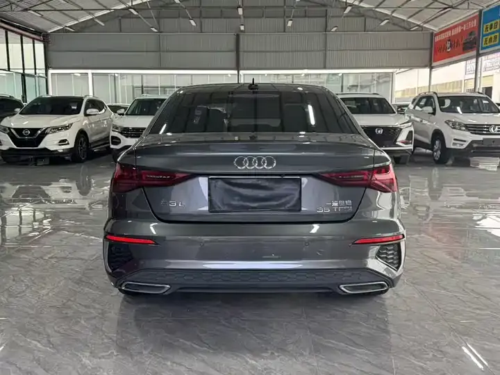 Audi A3 2021 Sportback 35 TFSI Aggressive Sport 8