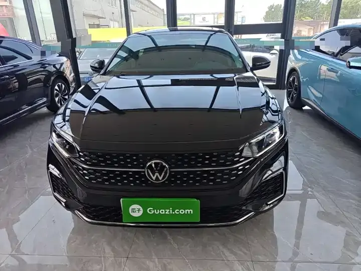 Passat 2026 outstanding 330TSI Star Elite Edition 3