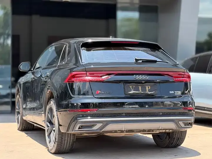 Audi Q8 2024 55 TFSI Deluxe Dynamic 5
