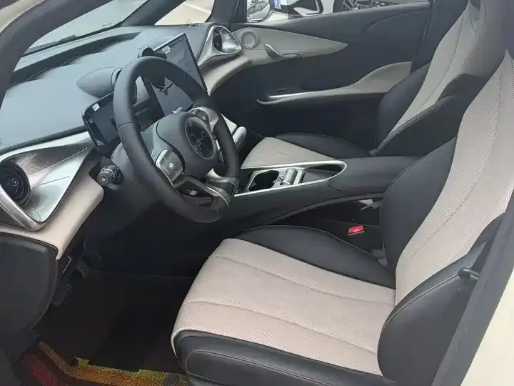 Dolphin 2025 420km Free Edition 7
