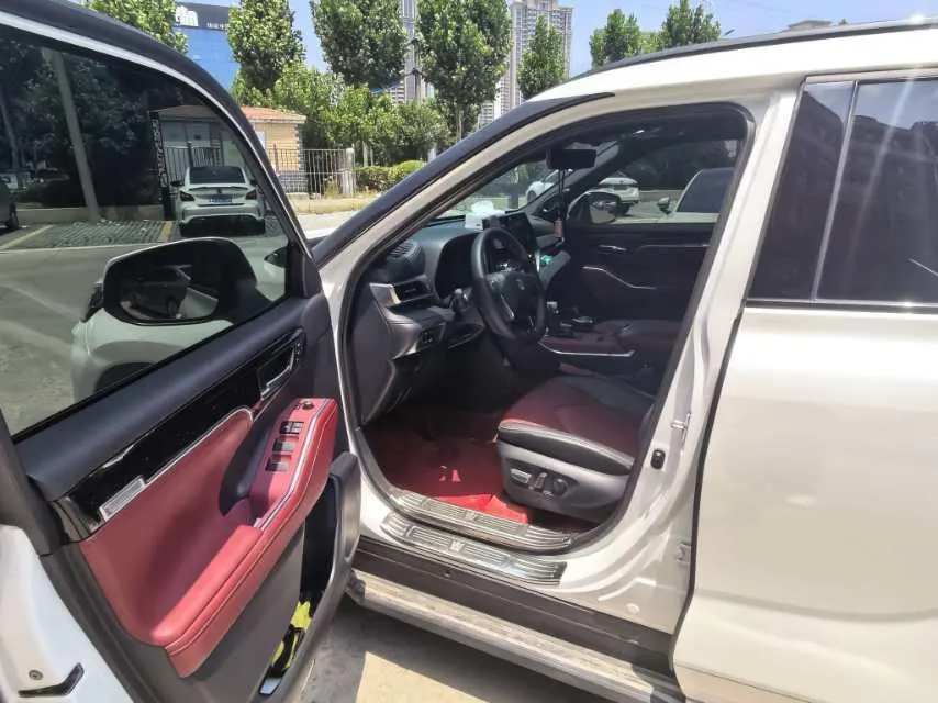 Toyota 2023 Crown Land Release 2.5 Stepless Four-wheel Drive Flagship Automatic Gear 4
