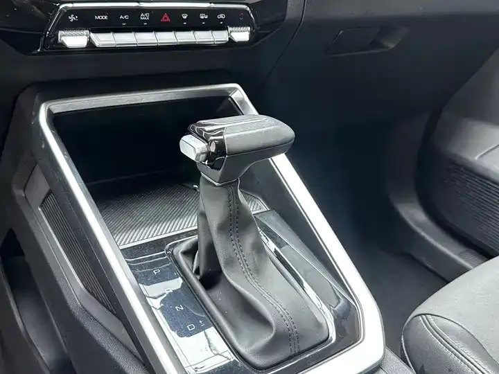 WuLing Xingchi 2022 1.5L CVT Enjoy 8