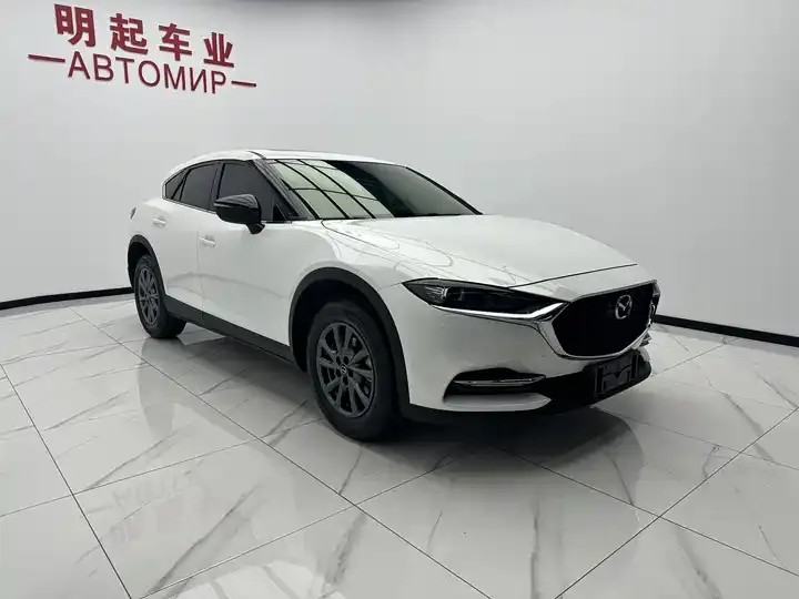 Mazda CX-4 2021 2.0L Automatic Two-Drive Blue Sky Vital Edition 3