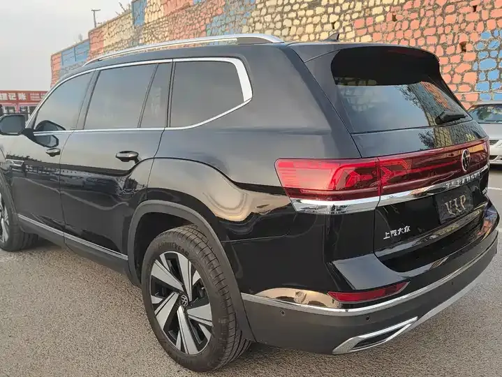 Touron 2024 530 V6 4WD Respect Deluxe Edition 4