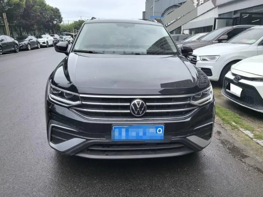 Volkswagen 2022 Tiguan L 2.0TSI 330TSI Two-Drive Smart Edition Automatic Gear 2