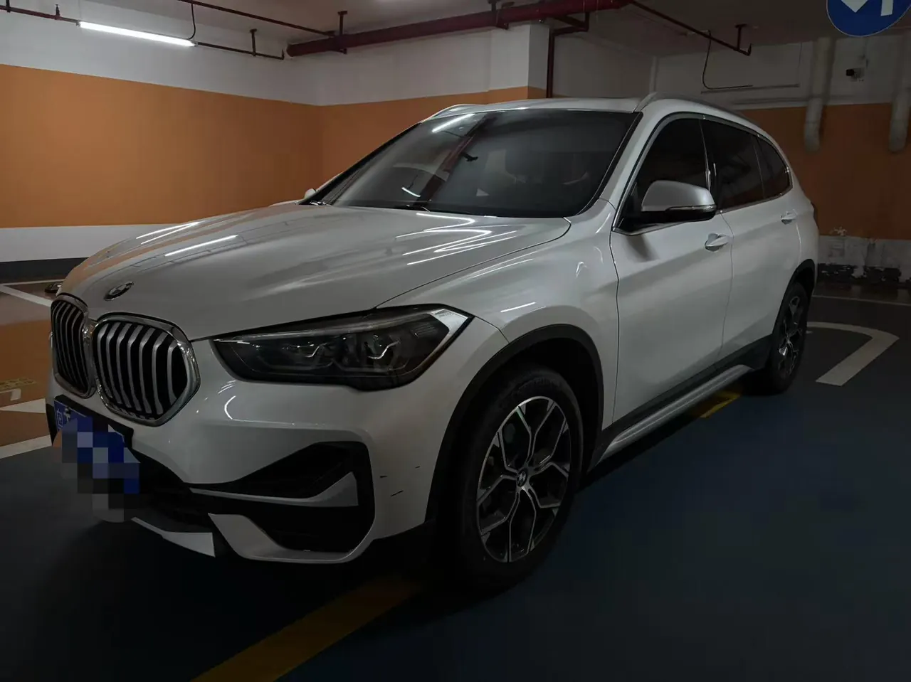BMW 2021 X1 sDrive20Li 1.5T exclusive automatic gear - View 1
