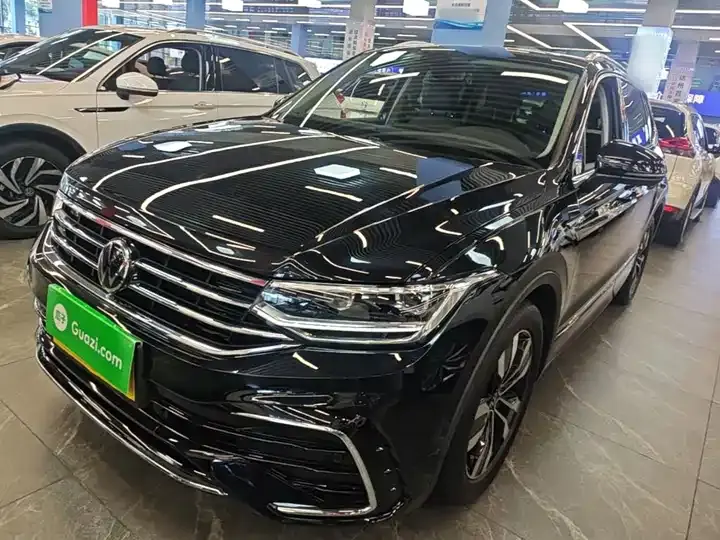 Tiguan L 2024 330TSI Automatic Two-Drive R-Line Enjoy Edition 2