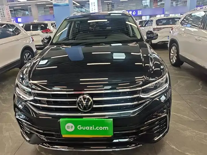 Tiguan L 2024 330TSI Automatic Two-Drive R-Line Enjoy Edition 3