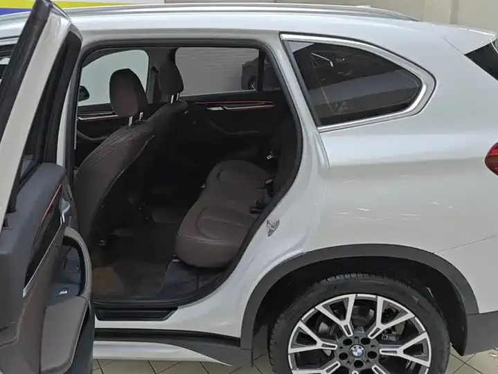 BMW X1 2022 model change xDrive25Li exclusive type 11