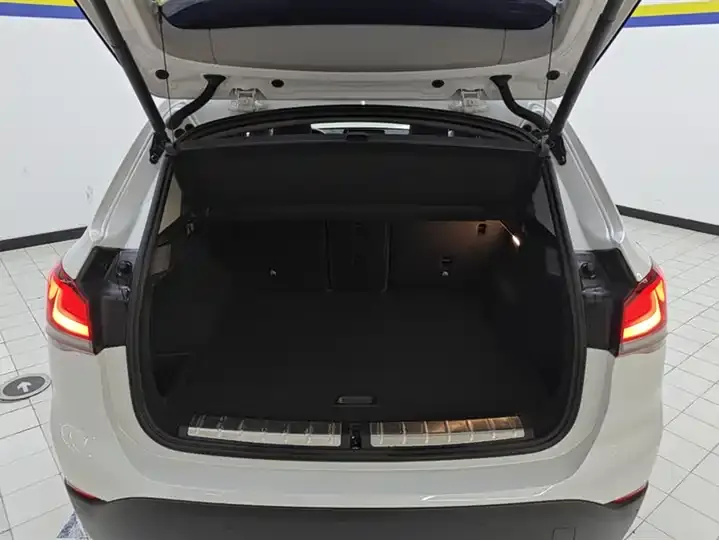 BMW X1 2022 model change xDrive25Li exclusive type 4