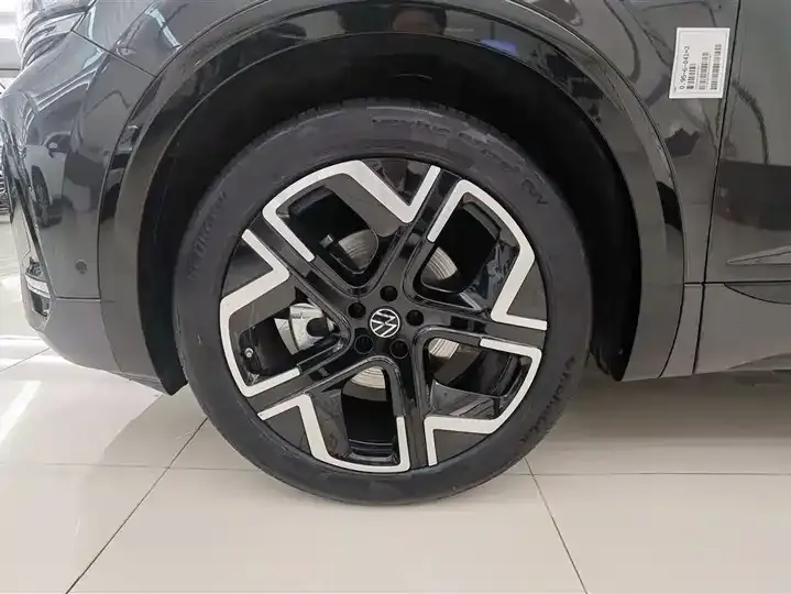 The 2026 450TSI four-wheel drive flagship 6 seats 4