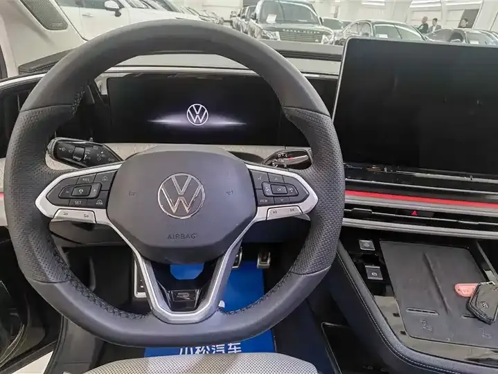 The 2026 450TSI four-wheel drive flagship 6 seats 8
