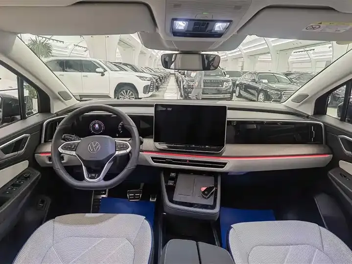 The 2026 450TSI four-wheel drive flagship 6 seats 9