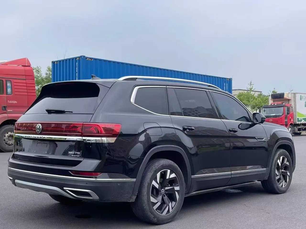 Volkswagen 2022 Tuang 2.0TSI 380TSI 4WD Respect Deluxe Automatic Transmission 8