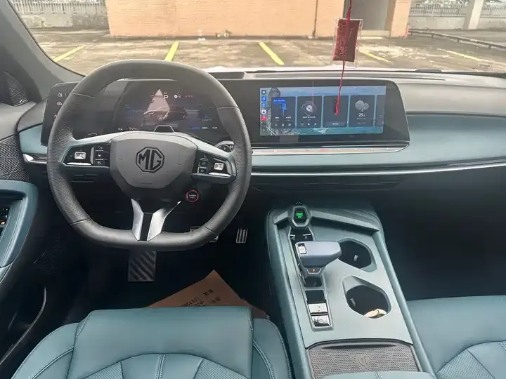 MG7 2023 2.0T Automatic Beauty Hunting Premium Edition 4