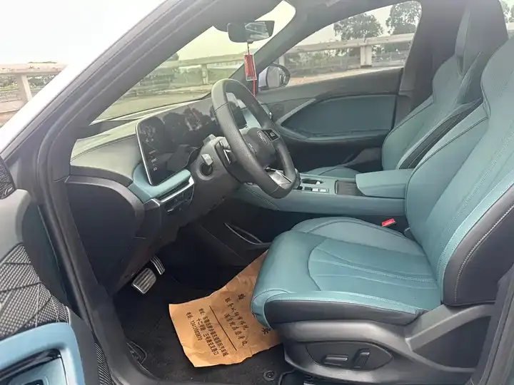 MG7 2023 2.0T Automatic Beauty Hunting Premium Edition 5