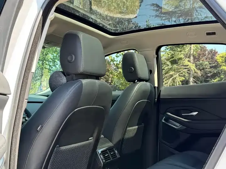 Jaguar E-PACE 2018 P200 S country VI 11