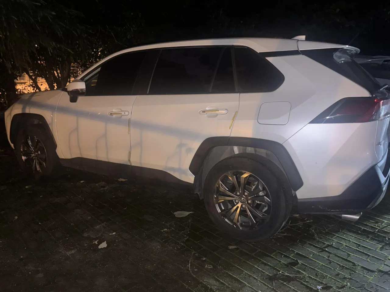 Toyota 2023 RAV4 Rongbo 2.0 Stepless Two-Drive Fashion Plus Edition Automatic Gear 6