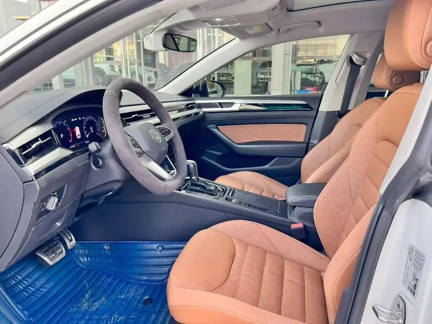 Volkswagen 2021 CC Hunting Car 2.0TSI 380TSI Hunting Heart Edition Automatic Gear 4