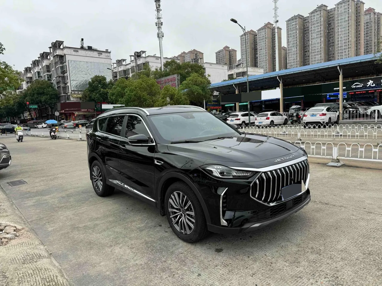 Jetour 2025 X70 PLUS 1.5T Champion Edition PRO 5-seater automatic transmission 3