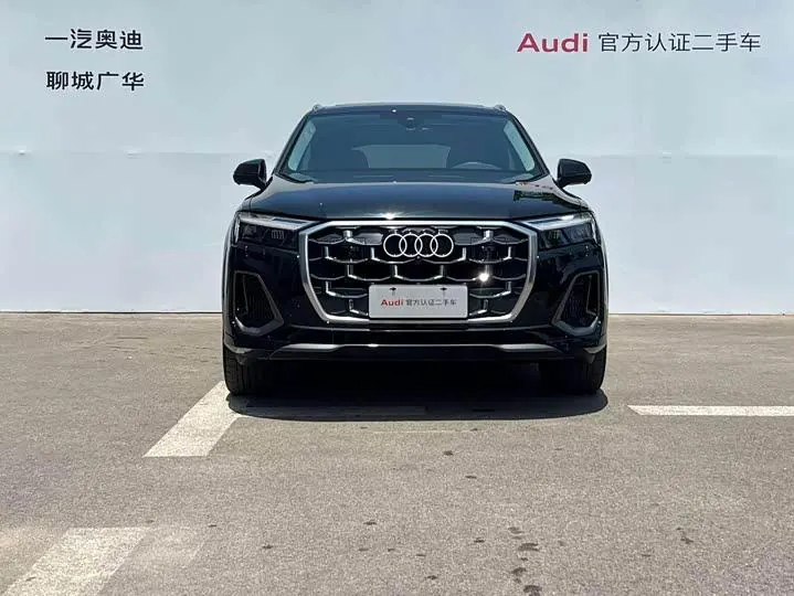Audi Q7 2025 55 TFSI quattro S line Sport 2