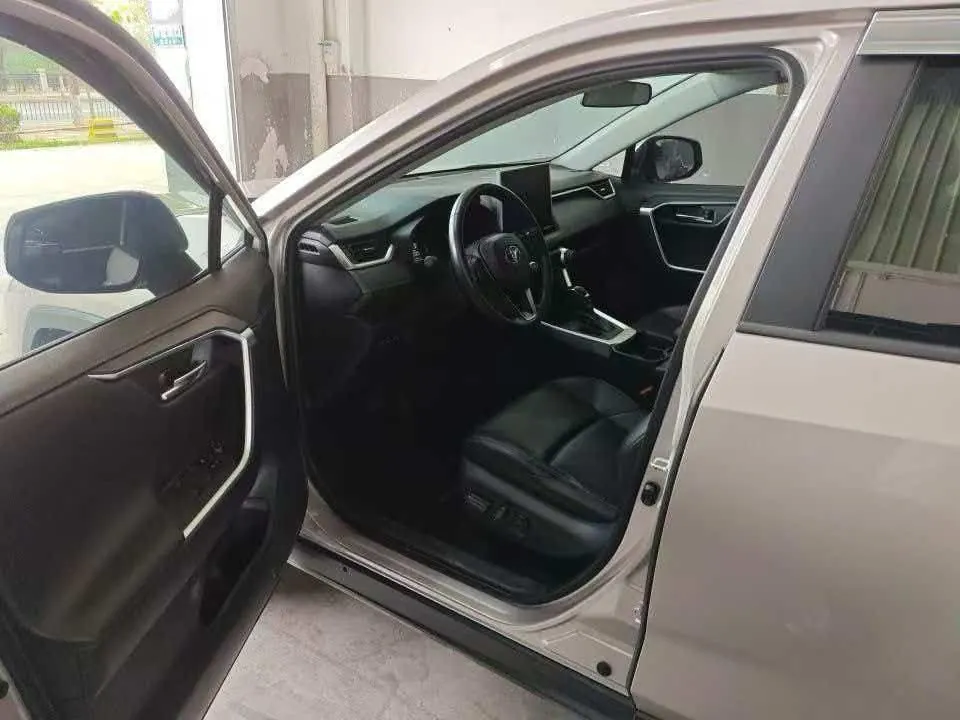 Toyota 2023 Willanda 2.0 Stepless Two-Drive Luxury PLUS Edition Automatic Gear 2