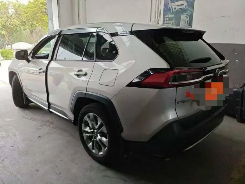 Toyota 2023 Willanda 2.0 Stepless Two-Drive Luxury PLUS Edition Automatic Gear 5
