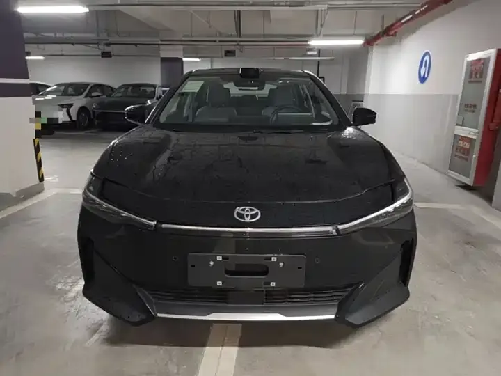 Toyota bZ3 2024 616km Long Endurance Premium 3