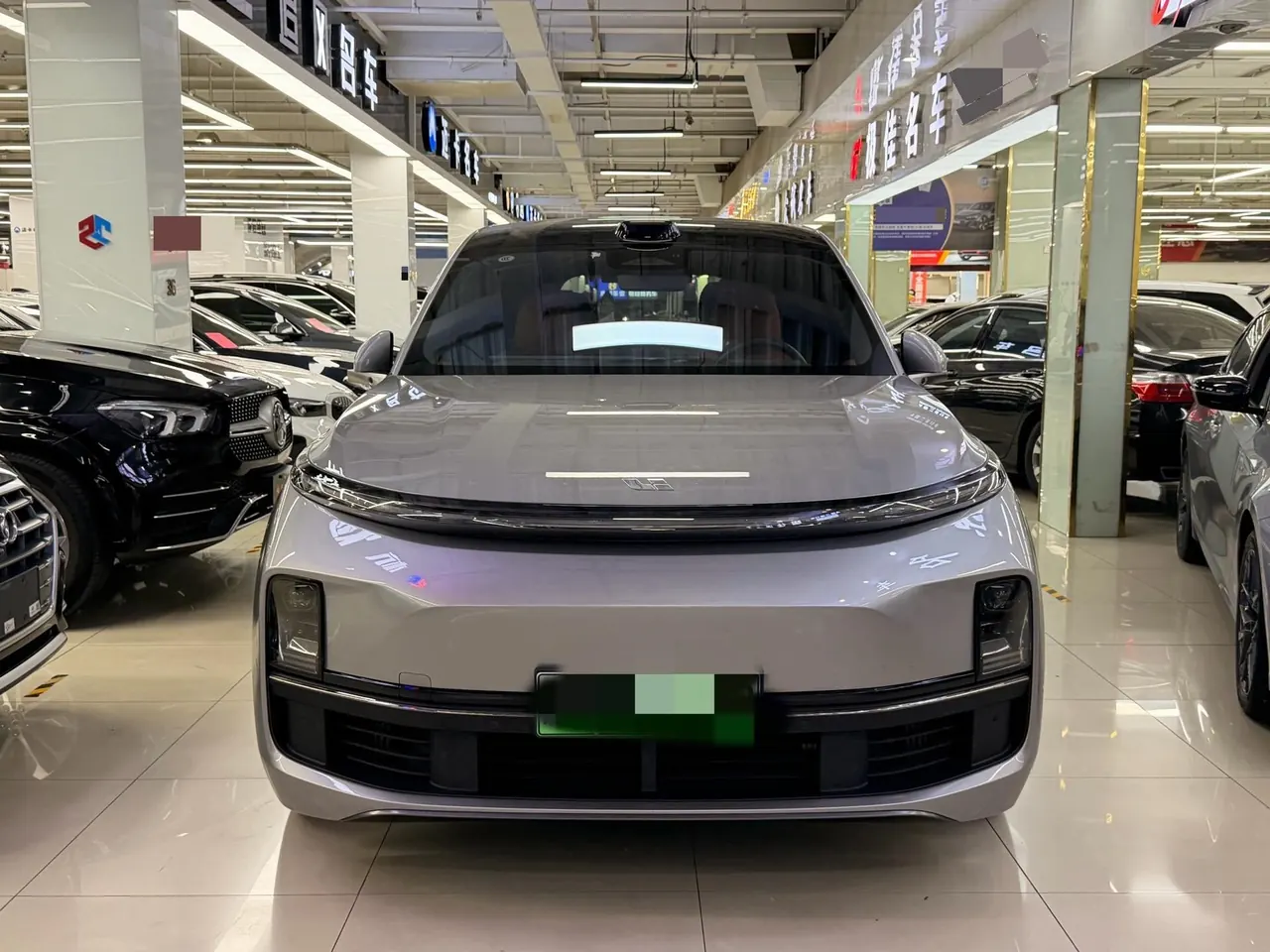 Li 2022 L9 1.5T Max Edition Automatic Gear 2