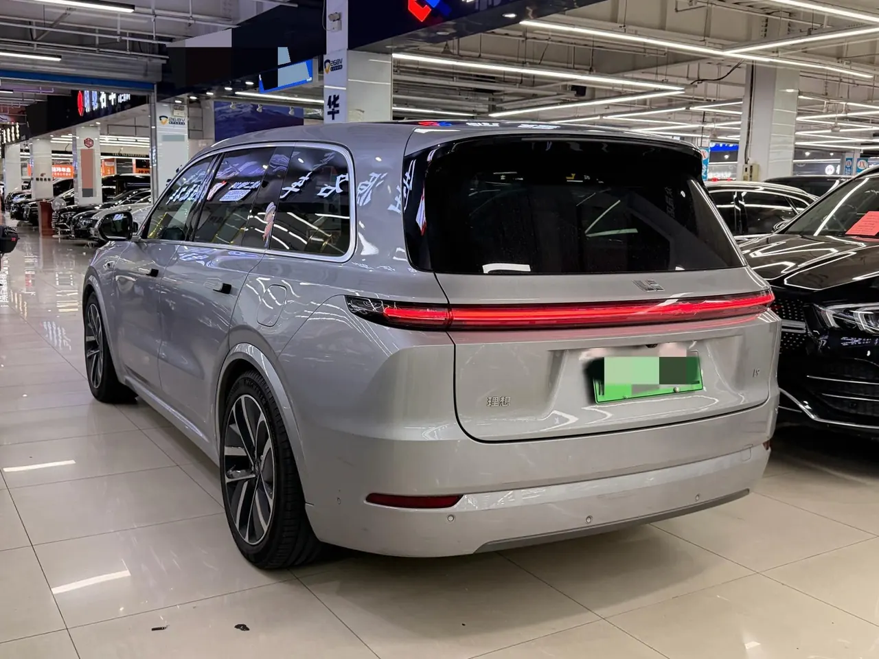 Li 2022 L9 1.5T Max Edition Automatic Gear 6