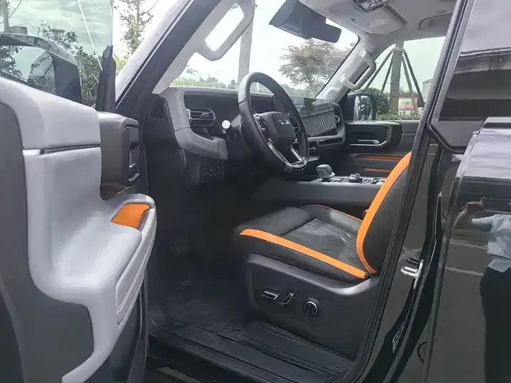 Beijing Off-Road BJ40 2026 2.0D Explorer Diesel Edition 11