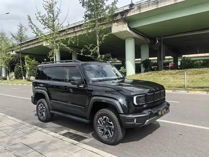 Beijing Off-Road BJ40 2026 2.0D Explorer Diesel Edition 2