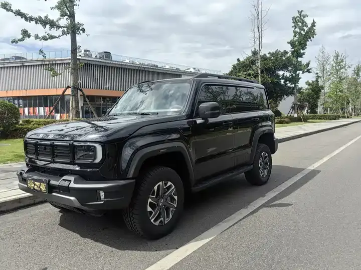 Beijing Off-Road BJ40 2026 2.0D Explorer Diesel Edition 3