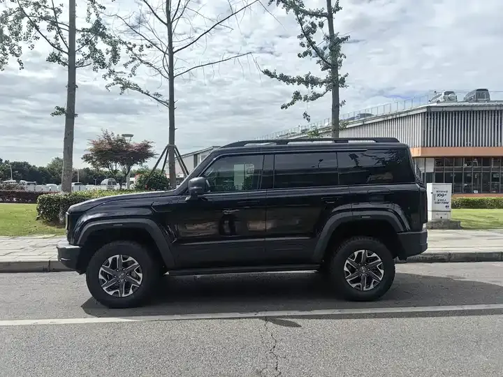 Beijing Off-Road BJ40 2026 2.0D Explorer Diesel Edition 4