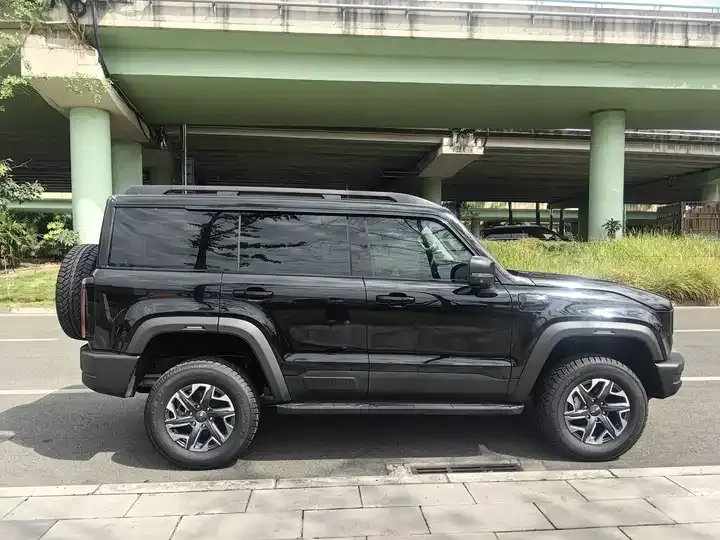 Beijing Off-Road BJ40 2026 2.0D Explorer Diesel Edition 8