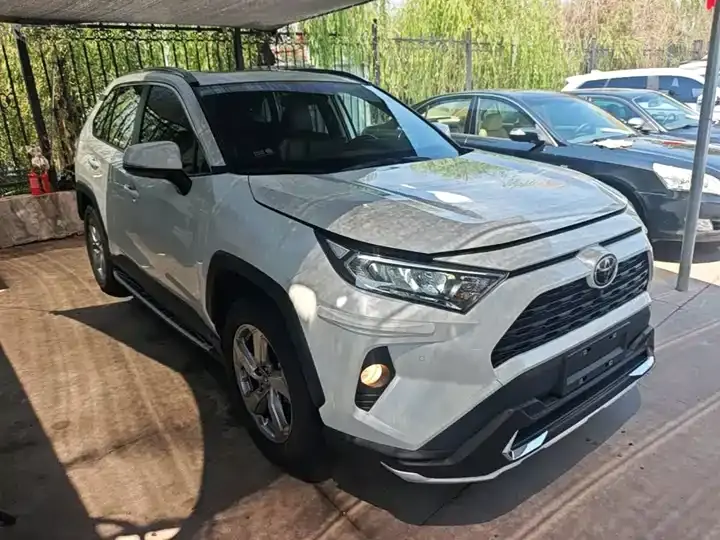 RAV4 Rongfeng 2022 2.0L CVT Two-Drive Fashion Edition 4