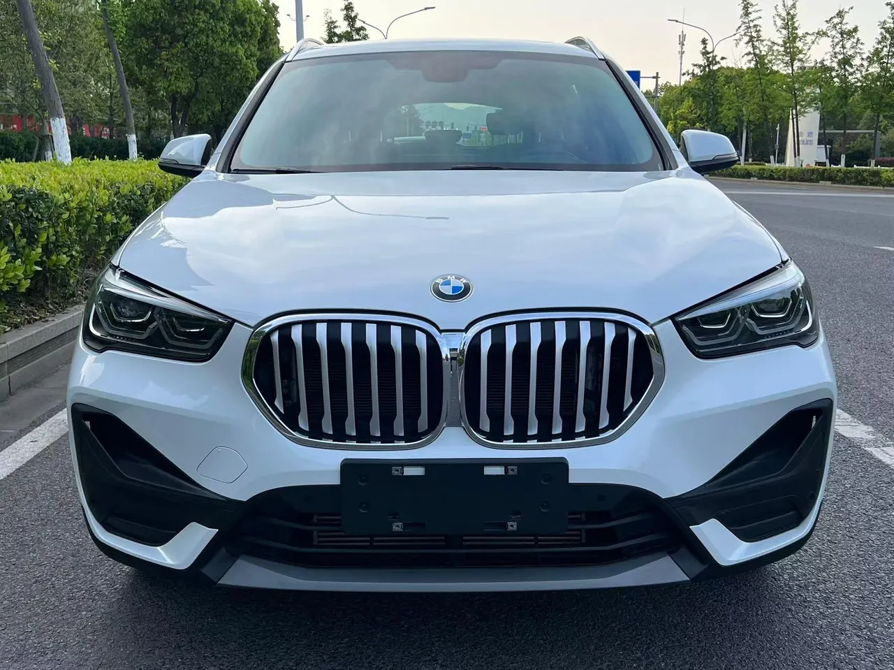 BMW 2022 X1 sDrive25Li 2.0T Leading Automatic Gear 2