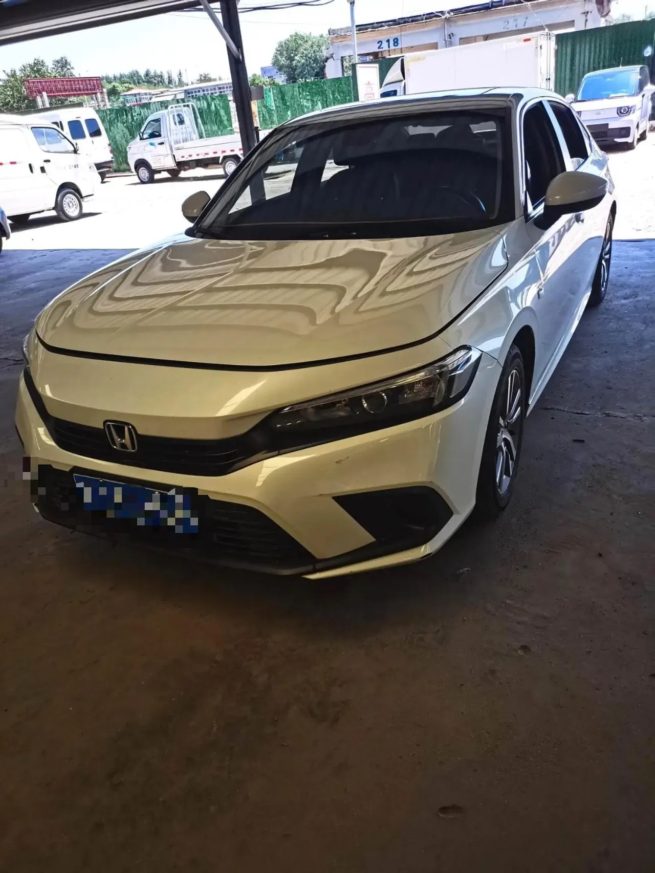 Honda 2022 Civic 1.5T Stepless 180TURBO Shangqing Edition Automatic Gear - View 1