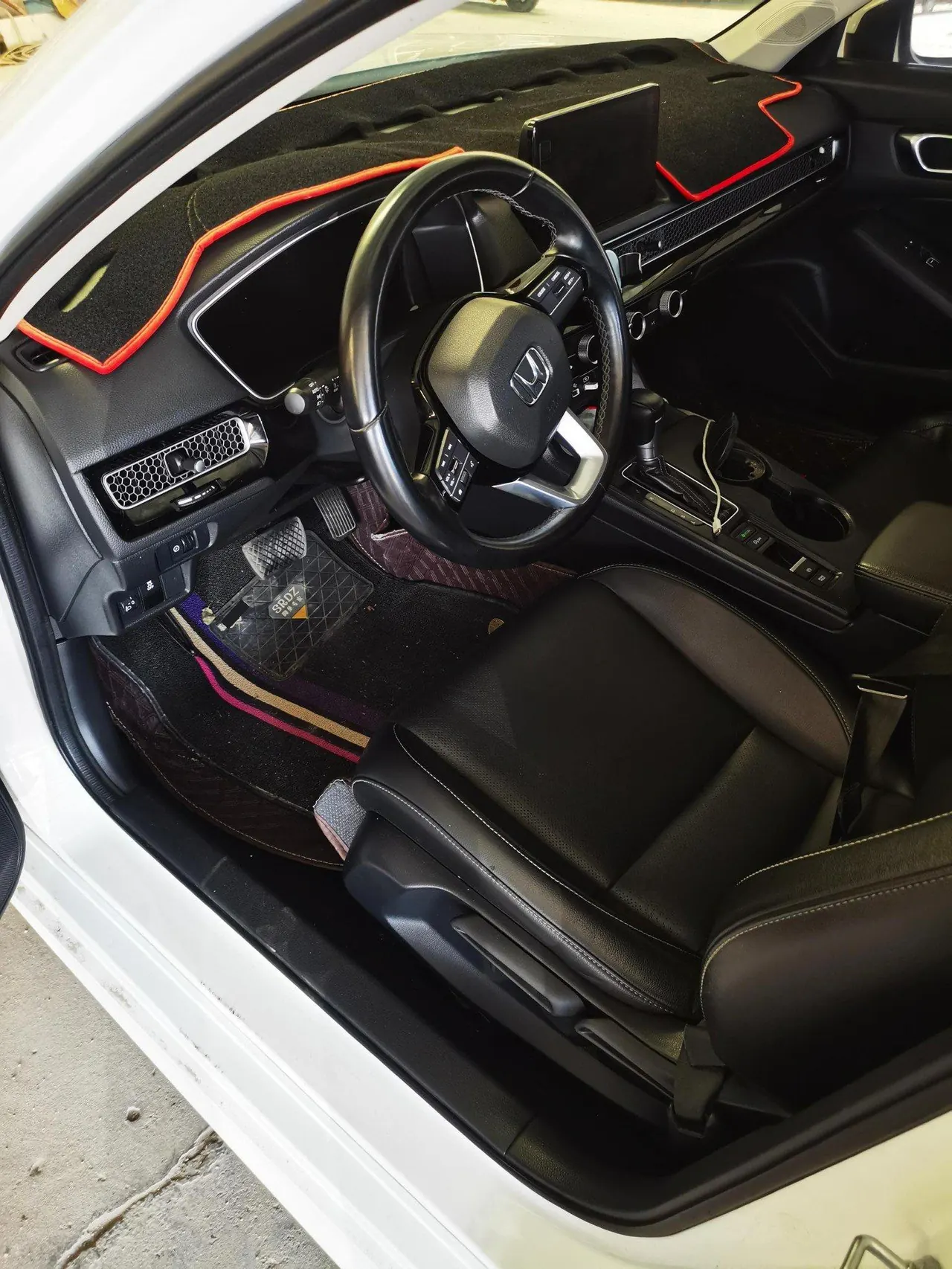 Honda 2022 Civic 1.5T Stepless 180TURBO Shangqing Edition Automatic Gear 4