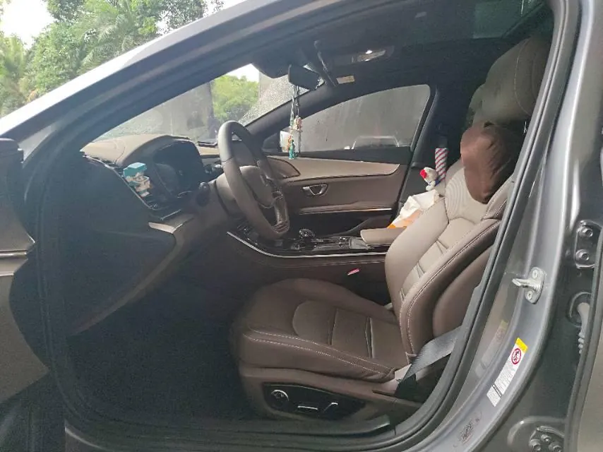BYD 2020 Han Super Long Endurance Deluxe Automatic Transmission 4