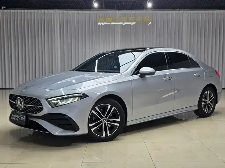 Mercedes Benz Class A 2024 A 200 L Dynamic 2