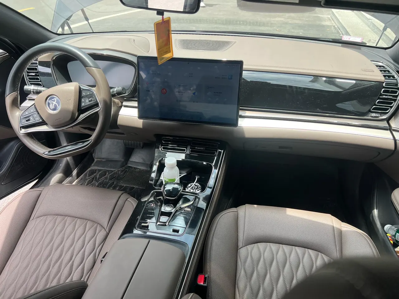 BYD 2023 Han EV 605KM Champion Edition Precursor Honorable Automatic Gear 3