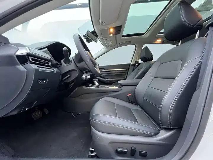Teana 2022 2.0L XL-TLS Pleasant Edition 2