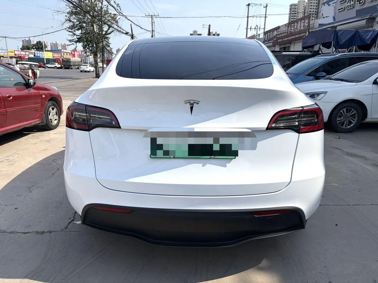 Tesla 2022 Model Y rear-wheel drive version (facelift) automatic gear 3
